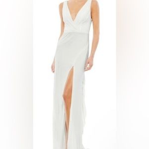 Mac Duggal White Classic V-Neck Gown, perfect for a‎ beach wedding!